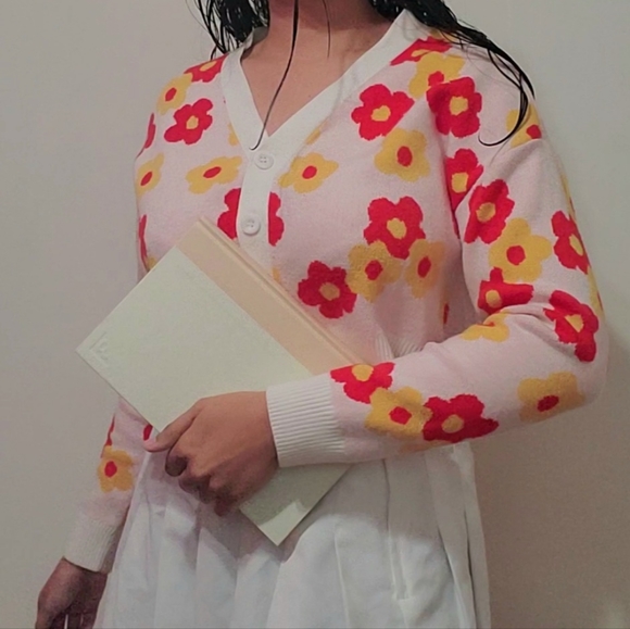 Flower print sweater - Picture 2 of 5